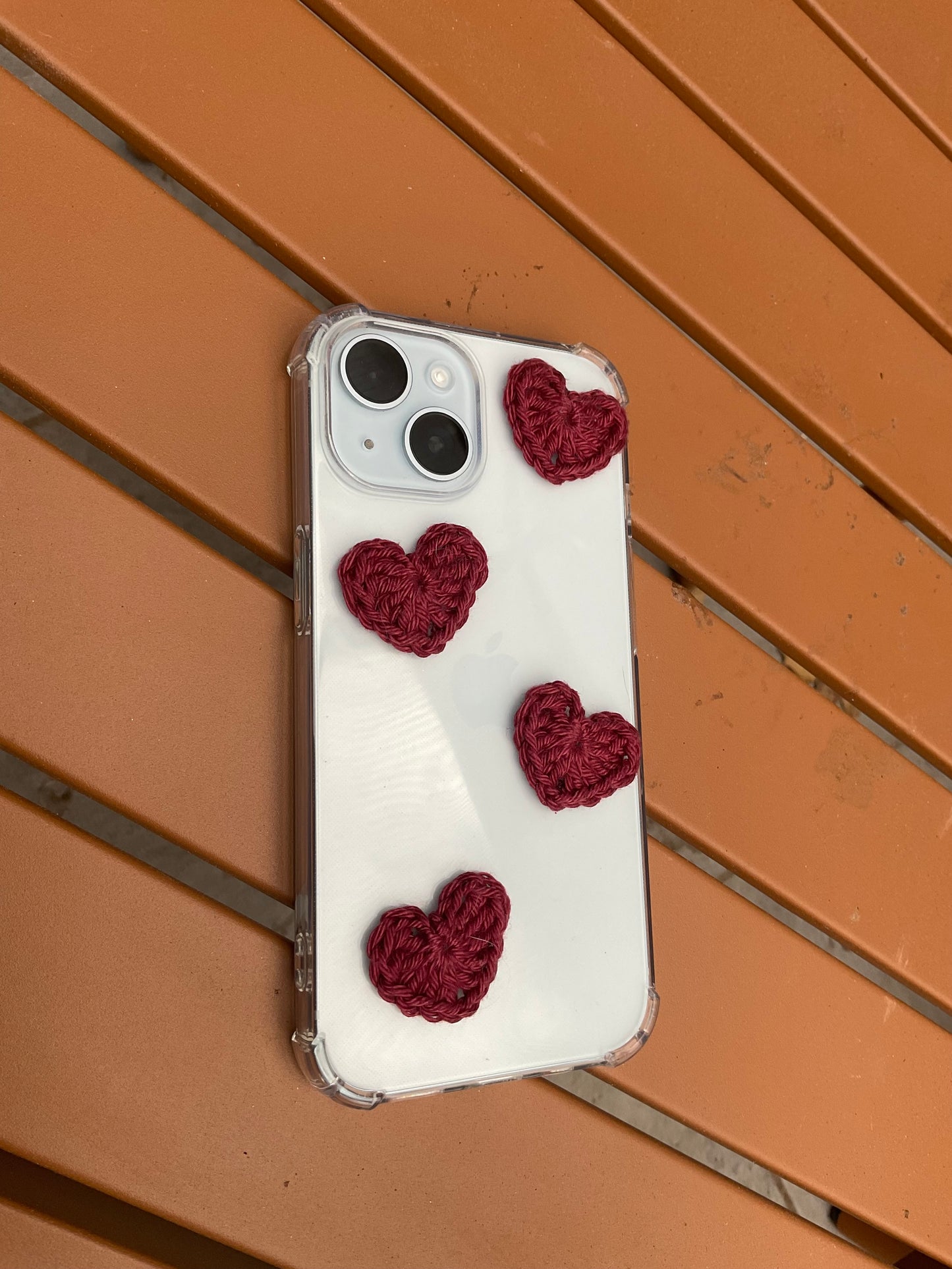 Coque iPhone motif cœurs ♥️